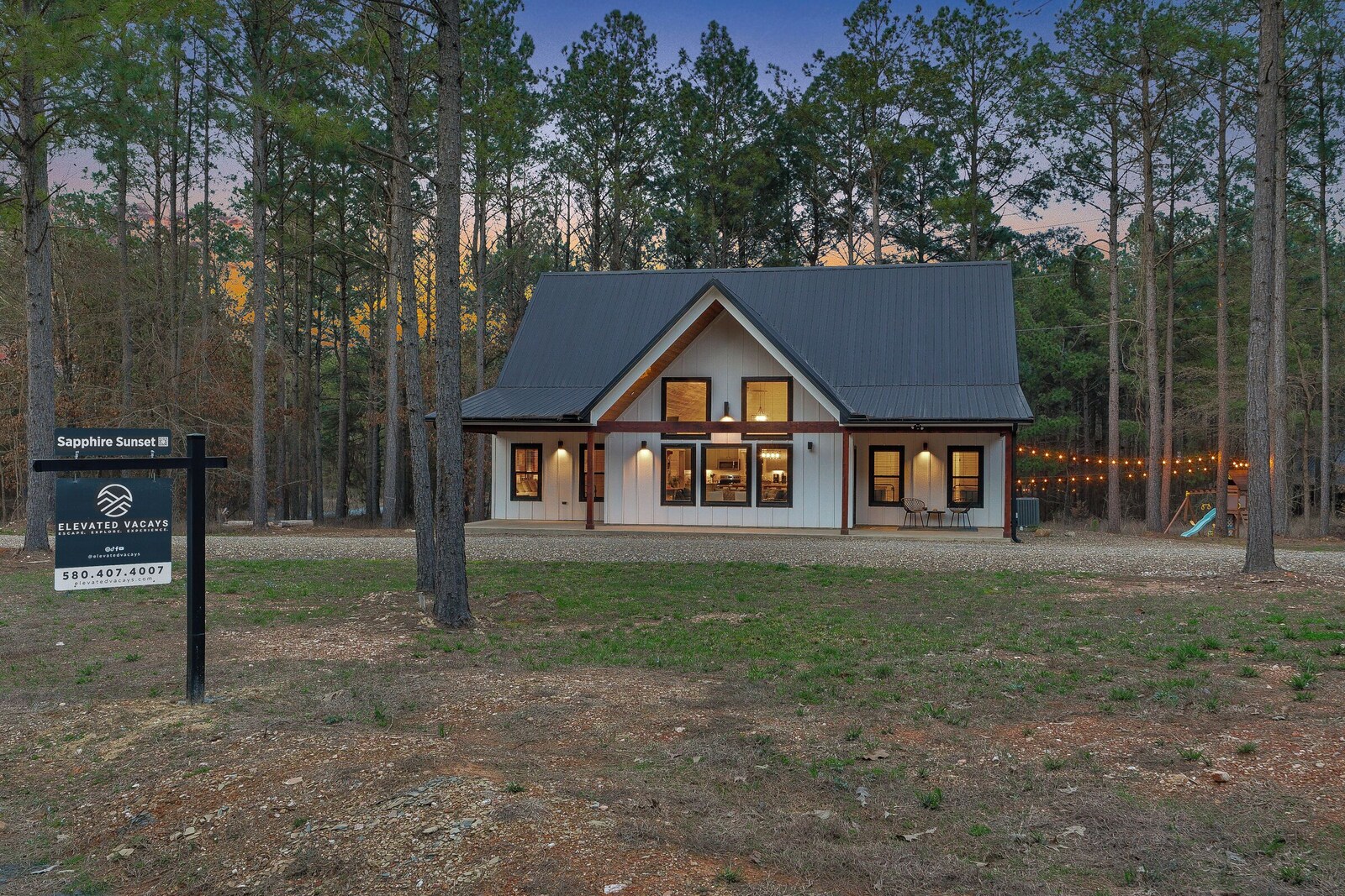 Sapphire Sunset cabin exterior