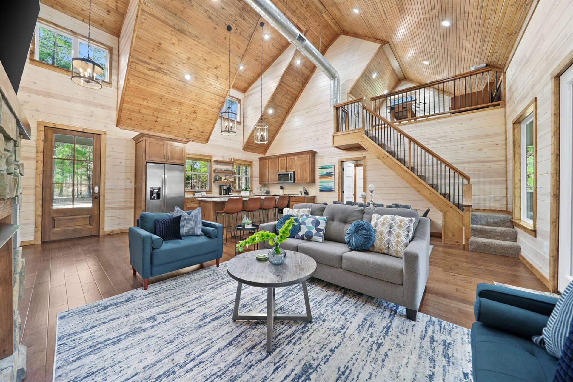 Moonstone Mountain living room 1