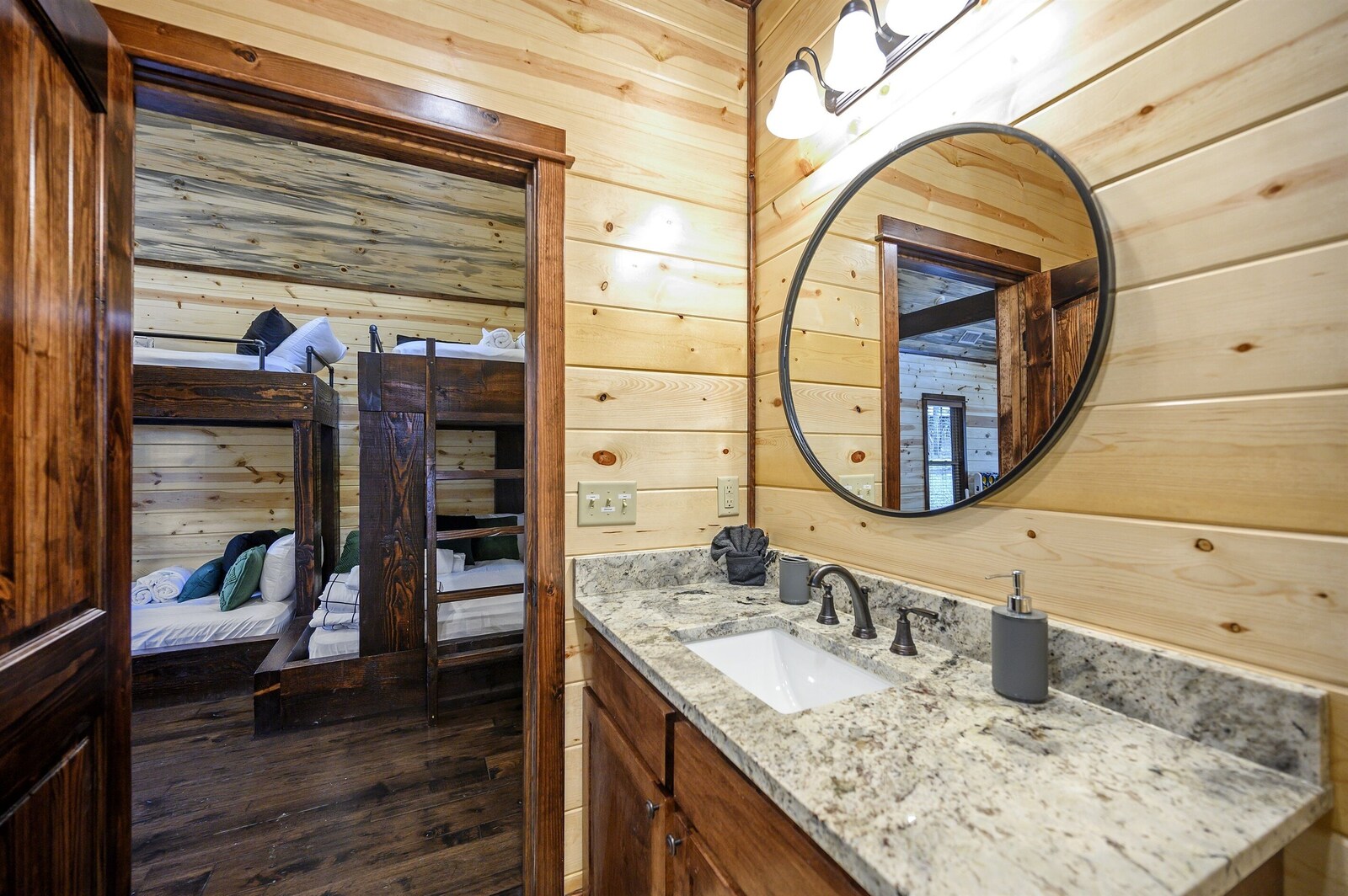 Bunkroom ensuite with tub and shower combo