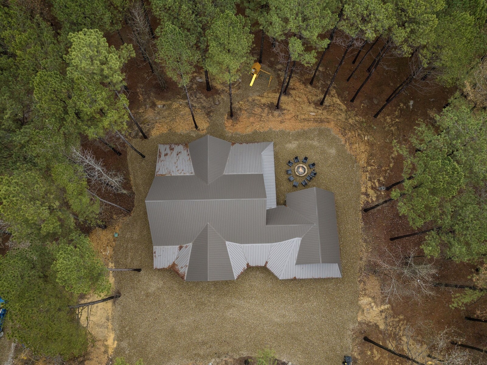 Aerial view of Emerald Escape and surrounding treetops